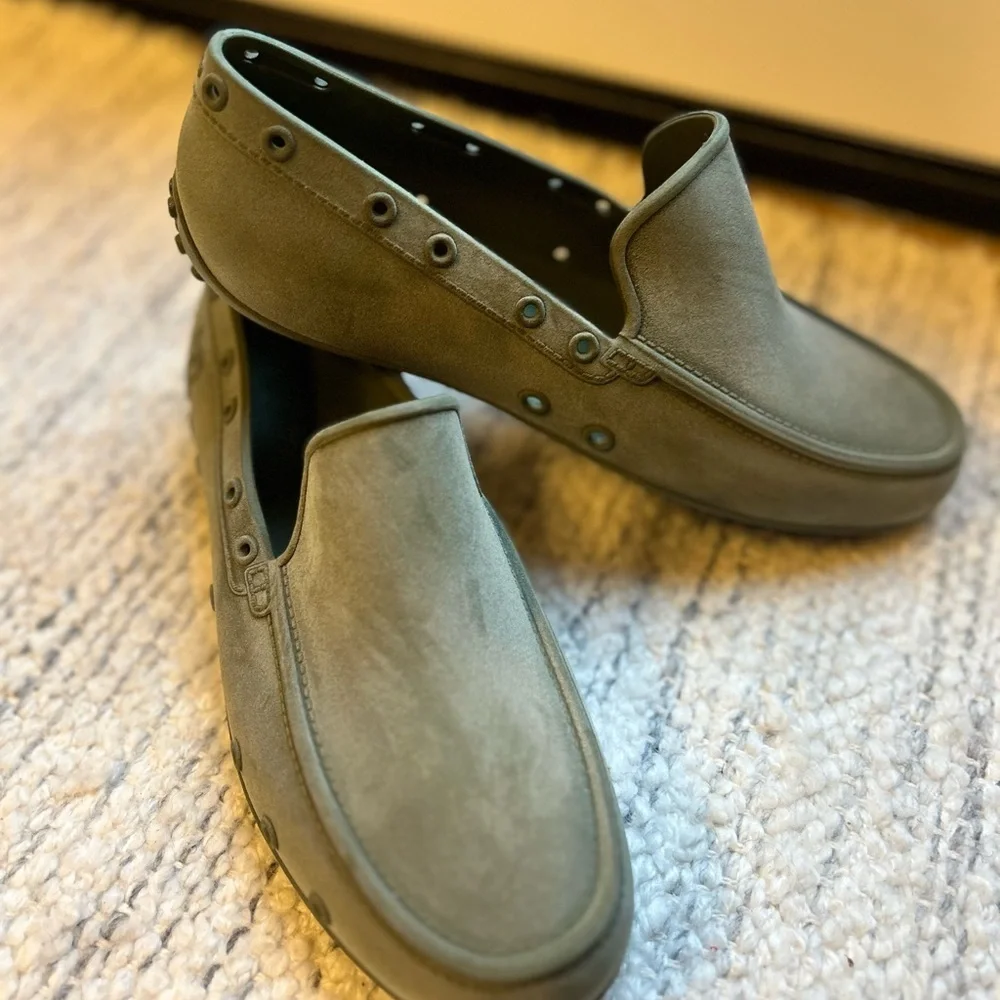 NWOT Cacatoes Men’s Waterproof Rubber Loafers